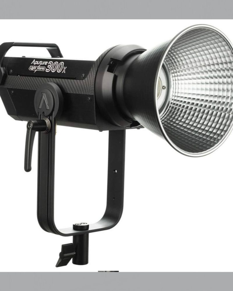 Aputure 300X – Bi-Color LED Video Light